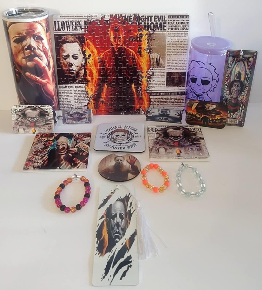 Medium Themed Gift Box